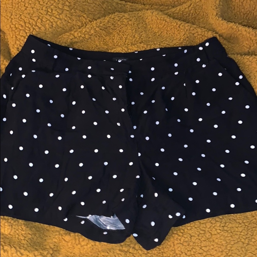 Loft • Dot Shorts